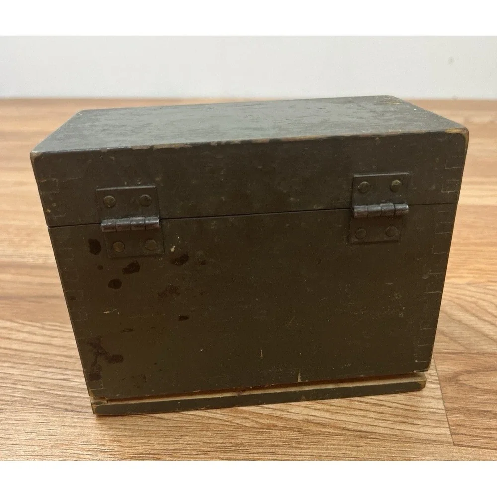 Vintage 1940s 1950s Recipe Box with Handwritten & Magazine Cutouts, 100 Recipes